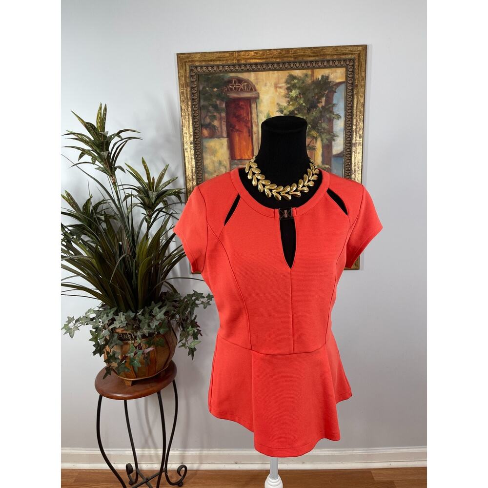 Kardashian Kollection Coral Peplum Top‎ Women's Size L Orange Minimalist Modern